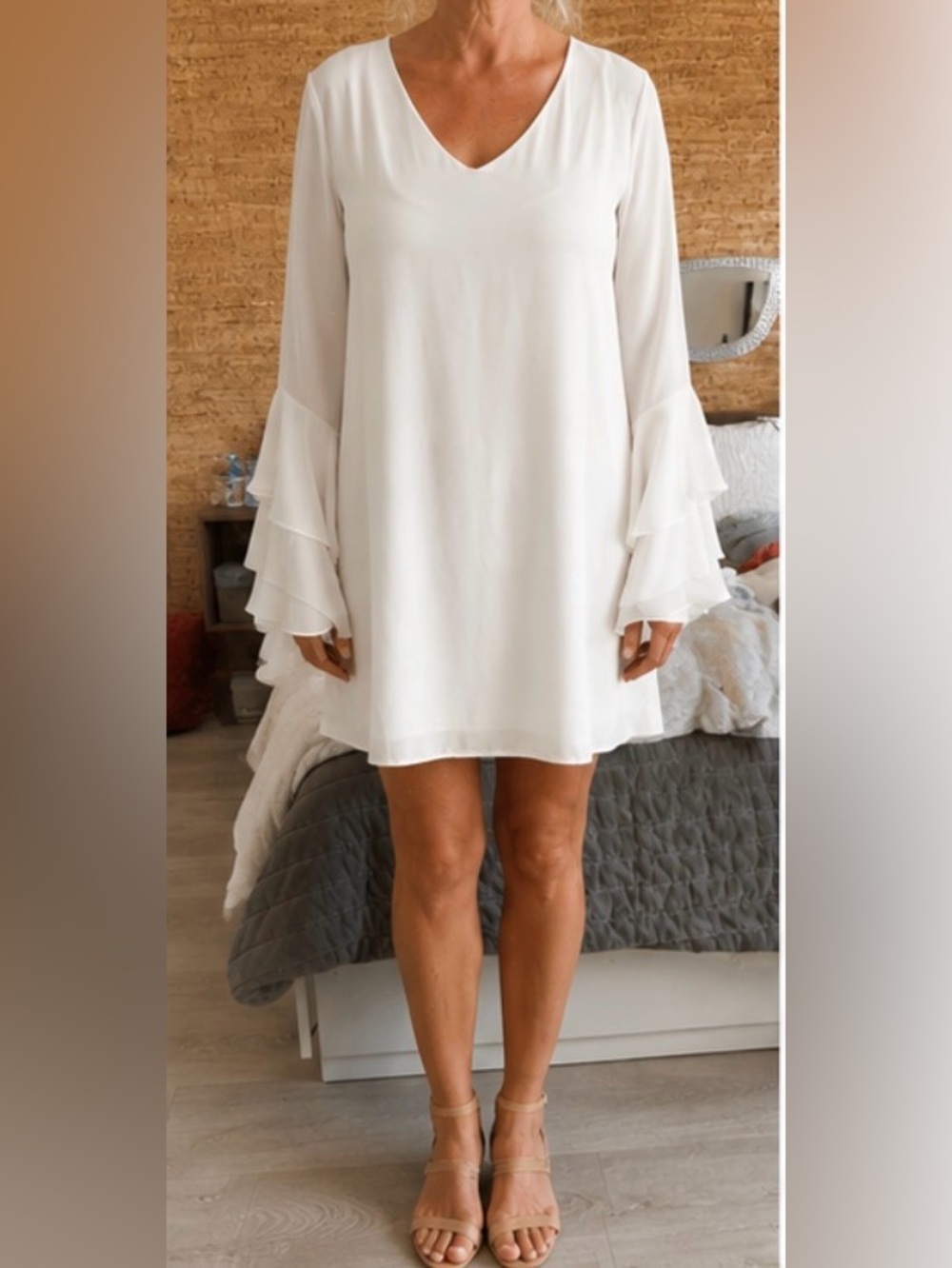Elegant White Ruffle-Sleeve Shift Dress